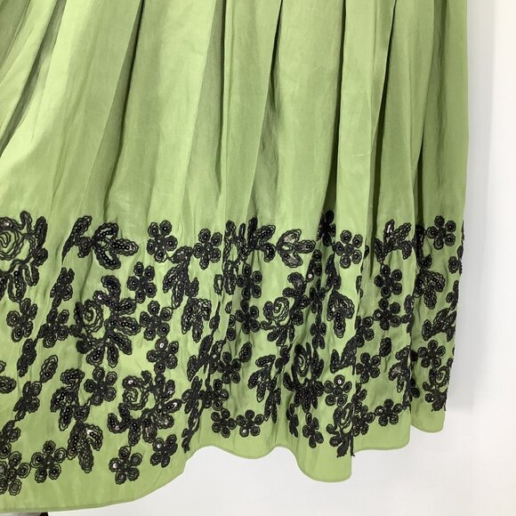 SLNY Dress Black & Green Floral Embroidered Skirt Large Ruched Bodice - Picture 2 of 8